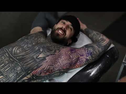 Me TATUÉ un ÁNGEL en TODO el SOBACO y no me DOLIÓ 😳