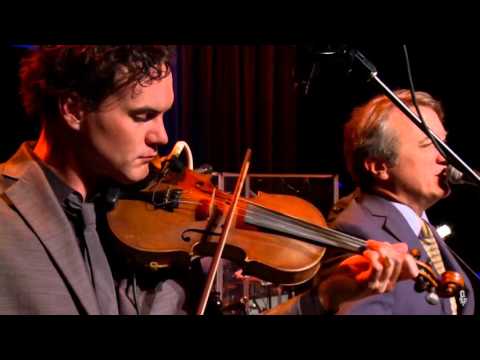 Robert Earl Keen - Death of Tail Fitzsimmons (eTown webisode #856)