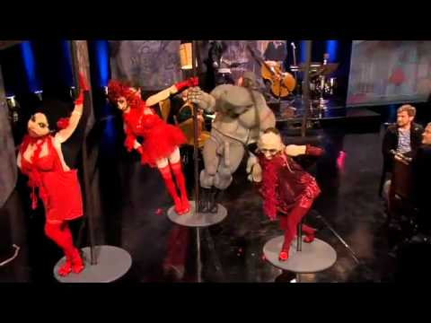 Jüri Üdi klubi: katkend lavastusest "Õhtusöök vampiiridega" 2