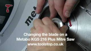 Metabo KGS 216 Plus sliding mitre saw - how to change the blade