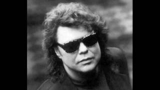Ronnie Milsap "Please Don't Tell Me How The Story Ends"