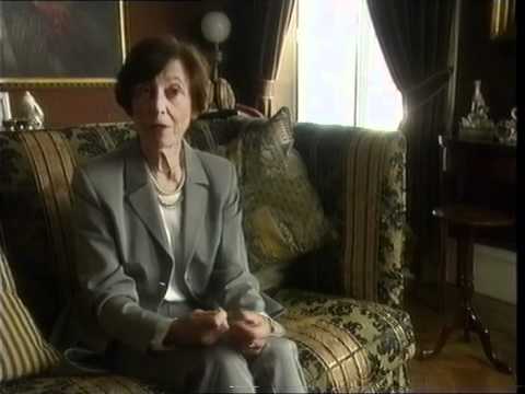 download lagu mp3 mp4 Anne De Courcy, download lagu Anne De Courcy gratis, unduh video klip Anne De Courcy