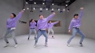 Download lagu Yes Or Yes Cover Dance /Yes Or Yes Male Cover Dance mp3