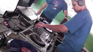 DJ Beto R Bass - Dançando na Praça - 20/05/2012