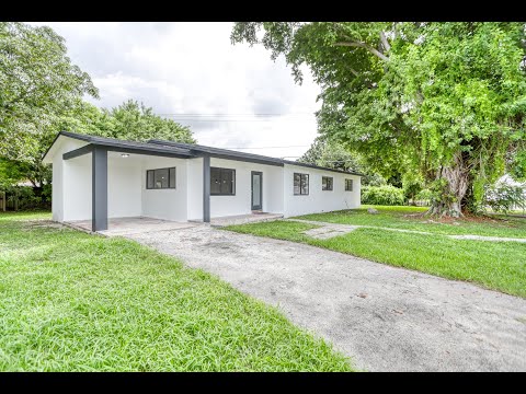 FOR SALE!  9775 SW 166 TE Miami FL 33157 | Palmetto Country Club Estates | Bella Mar Real Estate |