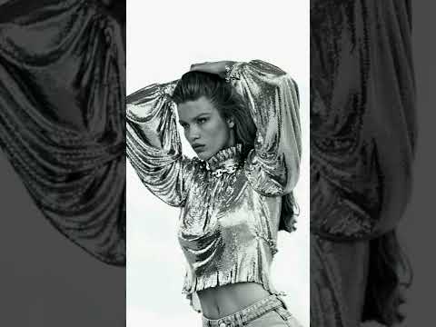 #LunaBijl #Harper’sBazaar2022 #Model