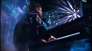 Rufus Wainwright - Going to a Town - Live French TV