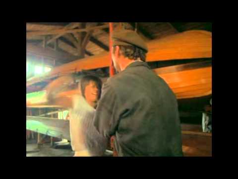 Linda The Policewoman (Görbe Nóra) is fighting 4 bad guys in a ship warehouse