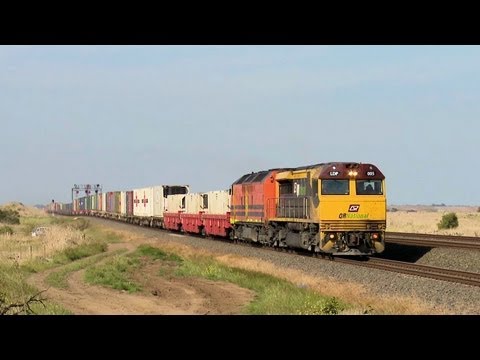 QRNational freight train in country Victoria - PoathTV Australian Trains, Railways & Railroads