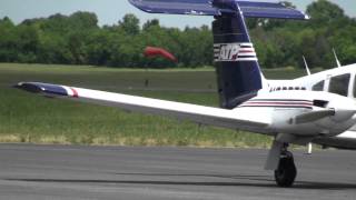 preview picture of video 'BlueAngels at Smyrna Air Center/ATP Flight Training Plane'