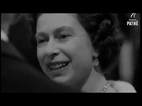 Perfect curtsy and hand-kissing - British Royal Family