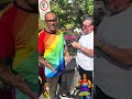 PREFEITO DE JUQUITIBA WILLIAM SOARES MOSTRA O SEU CARINHO AO REPÓRTER BISSEXUAL GUTOSO E AO MOVIMENTO LGBTQ +