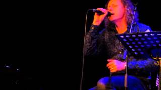 SYB en WIEBE : &#39; SATELLIET &#39;