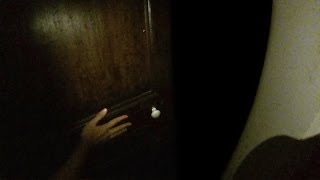 ILS VISITENT UNE MAISON ÉTRANGE Bonus Halloween 