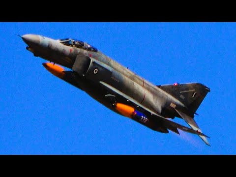 F-4 Phantoms Unrestricted Climb in Full Afterburner with Victory Roll [4K]
