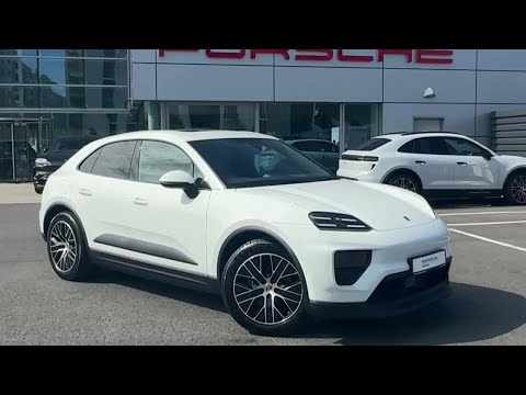 Porsche Macan 4 Electric - Image 2