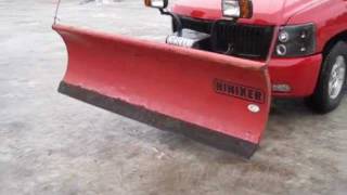 preview picture of video '4x4 FRANKENSTEIN TRUCK WITH HINIKER STRAIGHT BLADE PLOW'
