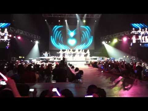 [Fancam] 100904 Genie - SNSD SMTown Live in LA