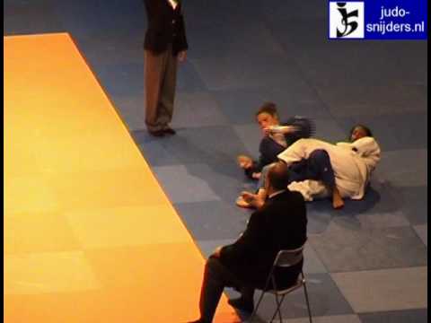 Judo 2009 Rotterdam: Barbieri (ITA) - Alvear (COL) [-70kg].