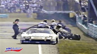 Multiple accident of the last lap in the Trans-Am race