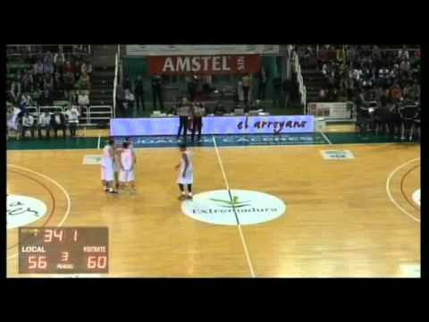 ORO CACERES 2016 BASKET,88 - LLEIDA,86 (11/11/2011 0:00:00)