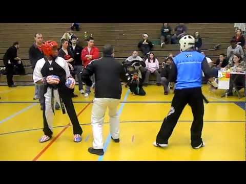 Dwight Bargainer vs Unknown 2012