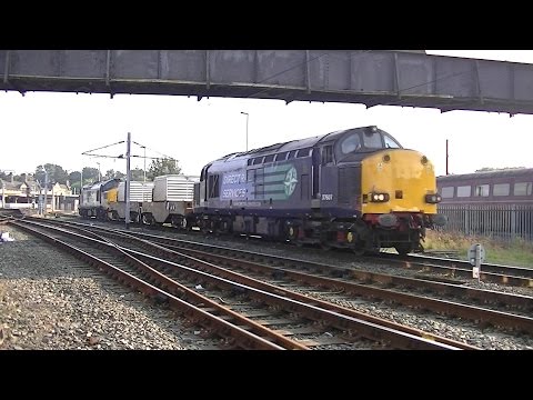 DRS 37218+37667. 0C51 & 6C52 Flasks. Carnforth. 11/09/14