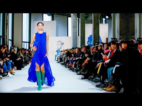 Akris | Fall Winter 2018/2019 Full Fashion Show | Exclusive