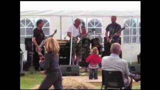 preview picture of video 'Michaelmas Festival Tinnahinch 2009 2nd half'