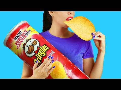 10 DIY Giant Snack vs Miniature Snack / Funny Pranks!