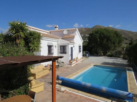 *SOLD* 4 Bed 3 Bath Villa With Pool Close To Cómpeta Stunning Sea And Country Views