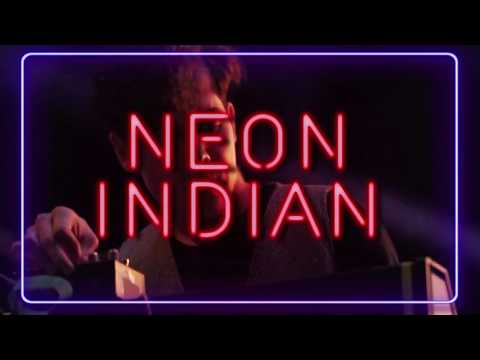 Neon Indian en Lima