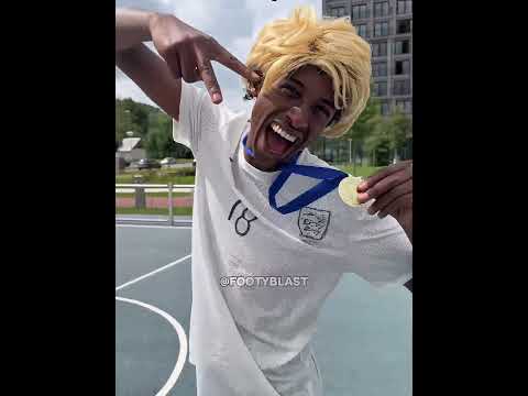 Bro Imitates Chloe Kelly 💀