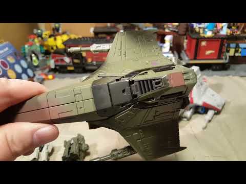 Transformers Sparkless Seeker Singe & Caliburst Review Netflix War for Cybertron Trilogy