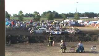 preview picture of video '2009 Pierce Demo Derby - Old Iron - Finals'