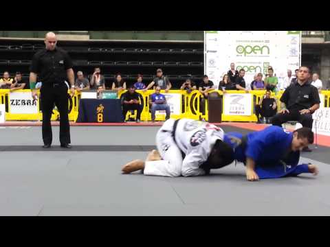 Vitor Oliveira vs Caio Terra - Black Belt Adult Open Class Final - 2014 Chicago Summer Open