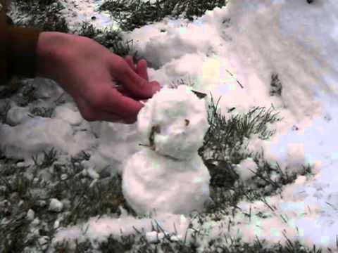 ZOMBIE SNOWMAN KILLING SPREE!