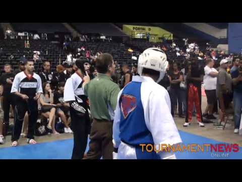 Peter Chartouni vs Unknown at Gator Nationals 2011