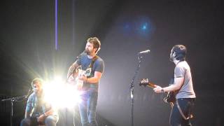 Josh Kelley - Naleigh Moon @ HP Pavillion San Jose - 9/1/11