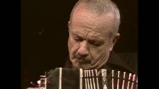 "Verano Porteño". Astor Piazzolla y Su Quinteto Tango Nuevo. Five Tangos. TV WDR, Alemania ,1981.