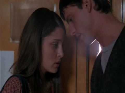 Roswell-Bring Me to Life