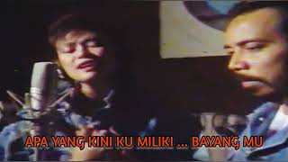 Download lagu RAMLI SARIP & KHADIJAH IBRAHIM - Ku Miliki Bayangan Mu mp3