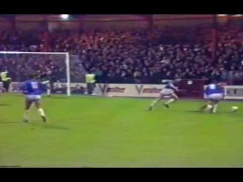 ARCHIVE: York City 1 Stockport County 3 - 14.11.92