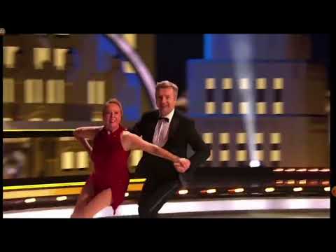 Torvill & Dean Dance to Frank Sinatra