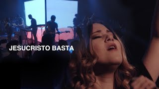 Jesucristo Basta - Un Corazón EN VIVO (Videoclip 