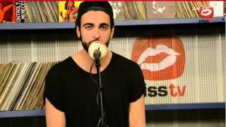 Marco Mengoni live @ Kisstv - Incomparable (acoustic version)