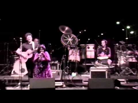 Conexão Vivo 2011 Marabá - Marco André convida Dona Onete