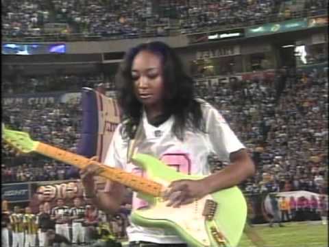 Malina Moye Plays National Anthem for Vikings vs Cowboys