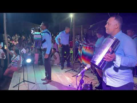 Mosaico De Alabanzas - Dagoberto "El Negrito" Osorio