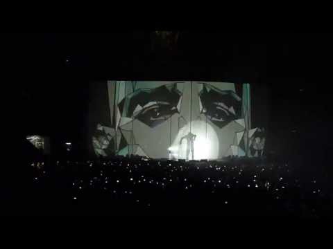 Eros Ramazzotti - L'ombra del gigante - intro (Košice, Slovakia 30.9.2015)